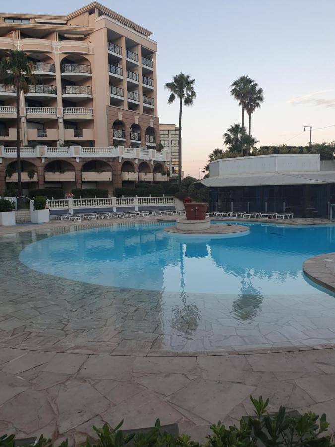 Appartement En Bord De Mer Cannes Exterior foto